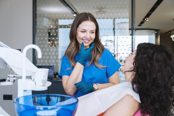 Best Periodontal (Gum) Disease Treatment  in Tukwila, WA